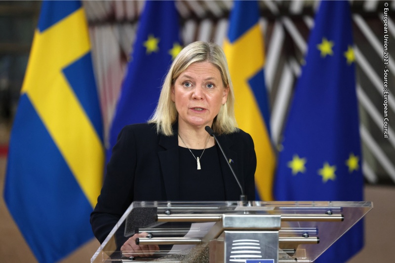 Nuclear debate follows Swedish PM to her first EU summit